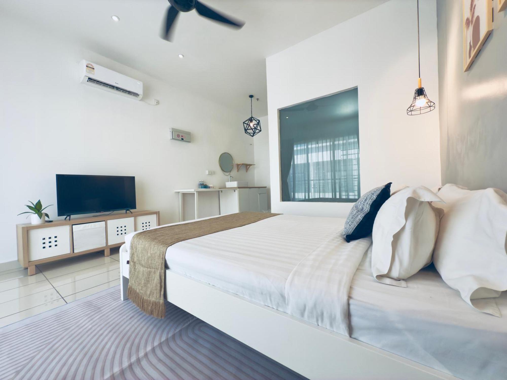 Owl Nest Suite' At Aeropod Sovo Kota Kinabalu Habitación foto